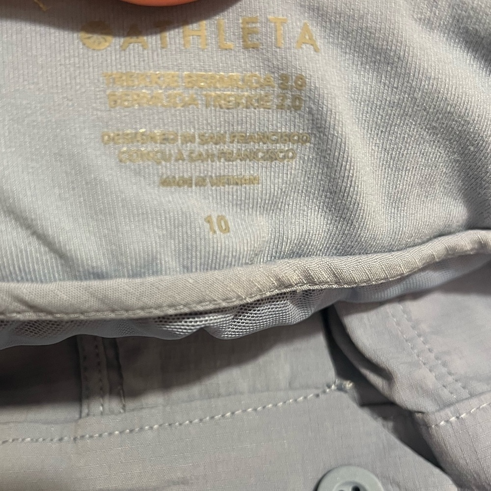 Athleta Light Blue Shorts Sz 10 EUC - Picture 4 of 5
